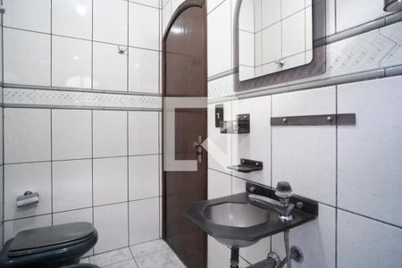 Casa para alugar com 210m², 4 quartos e 1 vaga Casa para alugar com 210m², 4 quartos e 1 vagaBanheiro Quarto