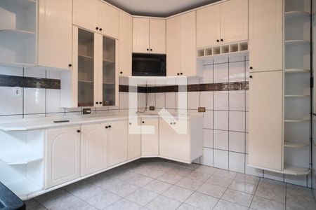 Casa para alugar com 210m², 4 quartos e 1 vaga Casa para alugar com 210m², 4 quartos e 1 vagaCozinha