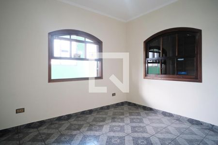 Casa para alugar com 210m², 4 quartos e 1 vaga Casa para alugar com 210m², 4 quartos e 1 vagaQuarto