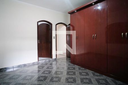 Quarto de casa para alugar com 4 quartos, 210m² em Parque Boturussu, São Paulo