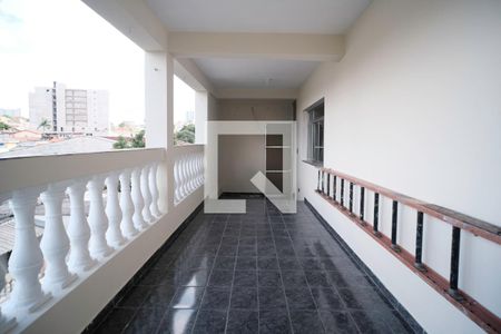Casa para alugar com 210m², 4 quartos e 1 vaga Casa para alugar com 210m², 4 quartos e 1 vagaÁrea comum