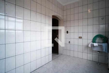 Casa para alugar com 210m², 4 quartos e 1 vaga Casa para alugar com 210m², 4 quartos e 1 vagaLavanderia