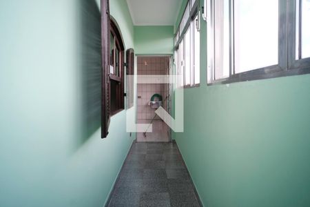 Casa para alugar com 210m², 4 quartos e 1 vaga Casa para alugar com 210m², 4 quartos e 1 vagaLavanderia