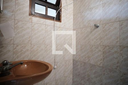 Casa para alugar com 210m², 4 quartos e 1 vaga Casa para alugar com 210m², 4 quartos e 1 vaga2 ° andar Banheiro