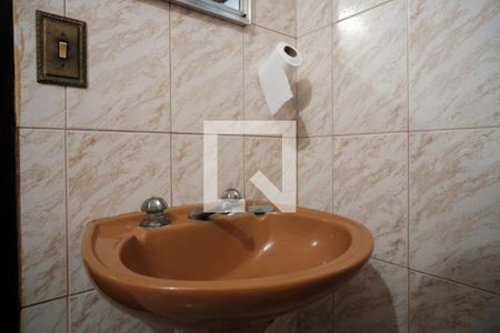 Casa para alugar com 210m², 4 quartos e 1 vaga Casa para alugar com 210m², 4 quartos e 1 vaga2 ° andar Banheiro