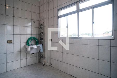 Casa para alugar com 210m², 4 quartos e 1 vaga Casa para alugar com 210m², 4 quartos e 1 vagaLavanderia