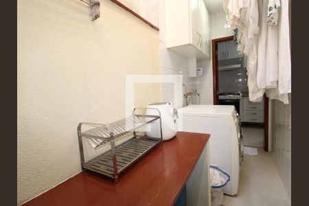 Casa de condomínio à venda com 125m², 3 quartos e 2 vagasÁrea de Serviço