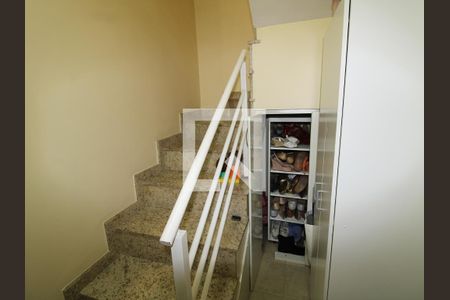 Casa de condomínio à venda com 125m², 3 quartos e 2 vagasDespensa