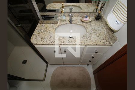 Casa de condomínio à venda com 125m², 3 quartos e 2 vagasBanheiro Social