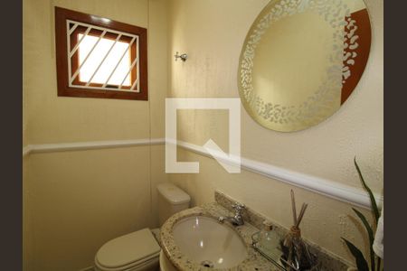 Casa de condomínio à venda com 125m², 3 quartos e 2 vagasLavabo