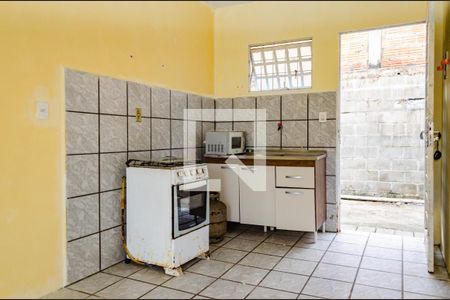 Sala / Cozinha de casa para alugar com 2 quartos, 65m² em Ponta das Canas, Florianópolis