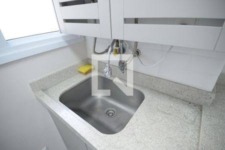 Apartamento à venda com 82m², 2 quartos e 2 vagasÁrea de Serviço