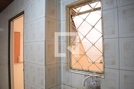 Casa para alugar com 95m², 2 quartos e 2 vagasCozinha