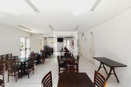 Apartamento à venda com 47m², 2 quartos e 1 vagaÁrea comum - Salão de festas