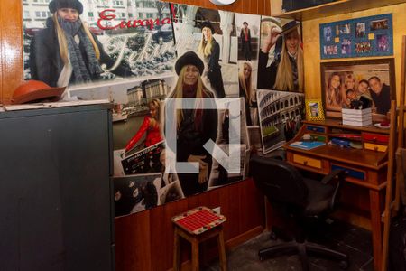 Casa de condomínio à venda com 350m², 3 quartos e 1 vagaQuarto 2 - Armários