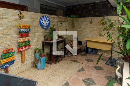 Casa de condomínio à venda com 350m², 3 quartos e 1 vagaGarden / Área privativa