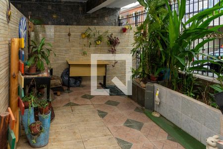 Casa de condomínio à venda com 350m², 3 quartos e 1 vagaGarden / Área privativa