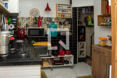 Casa de condomínio à venda com 350m², 3 quartos e 1 vagaCozinha - Armários