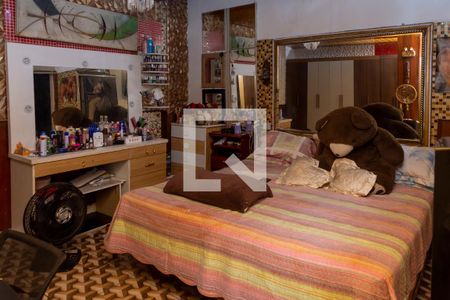 Casa de condomínio à venda com 350m², 3 quartos e 1 vagaQuarto 1  Suite - Armários