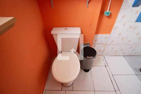 Apartamento à venda com 42m², 2 quartos e sem vaga Apartamento à venda com 42m², 2 quartos e sem vagaBanheiro