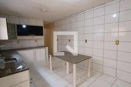 Casa para alugar com 150m², 3 quartos e 2 vagasCozinha