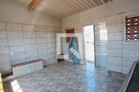 Casa para alugar com 150m², 3 quartos e 2 vagasÁrea comum - Churrasqueira