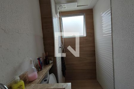 Banheiro Suíte de apartamento para alugar com 2 quartos, 47m² em Parque das Cachoeiras, Campinas