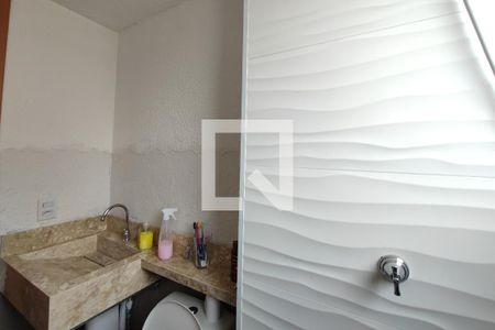 Banheiro Suíte de apartamento à venda com 2 quartos, 47m² em Parque das Cachoeiras, Campinas