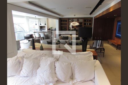 Apartamento à venda com 206m², 3 quartos e 4 vagasSala