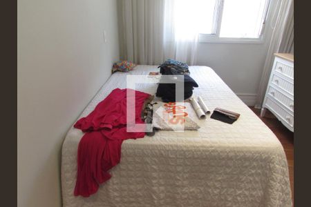 Apartamento à venda com 206m², 3 quartos e 4 vagasQuarto 1