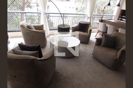 Apartamento à venda com 206m², 3 quartos e 4 vagasSala