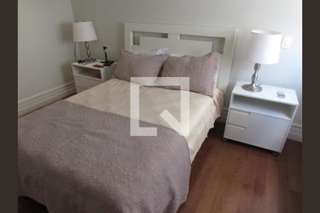 Apartamento à venda com 206m², 3 quartos e 4 vagasQuarto 2