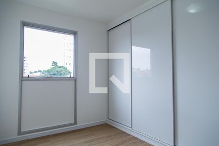 Quarto 2 de apartamento para alugar com 3 quartos, 68m² em Vila Campestre, São Paulo