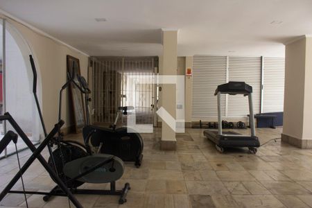 Apartamento à venda com 180m², 3 quartos e 3 vagas Apartamento à venda com 180m², 3 quartos e 3 vagasAcademia