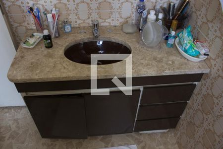 Apartamento à venda com 180m², 3 quartos e 3 vagas Apartamento à venda com 180m², 3 quartos e 3 vagasBanheiro