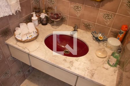 Apartamento à venda com 180m², 3 quartos e 3 vagas Apartamento à venda com 180m², 3 quartos e 3 vagasBanheiro