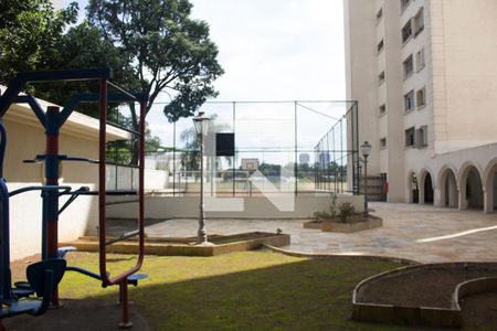 Apartamento à venda com 180m², 3 quartos e 3 vagas Apartamento à venda com 180m², 3 quartos e 3 vagasÁrea Externa