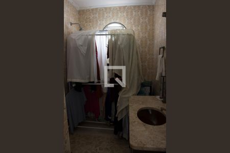 Apartamento à venda com 180m², 3 quartos e 3 vagas Apartamento à venda com 180m², 3 quartos e 3 vagasEscritório