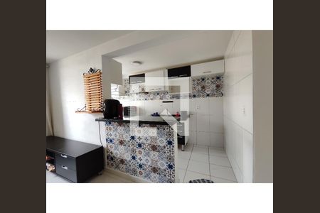 Sala de apartamento para alugar com 2 quartos, 46m² em Jardim Vista Alegre, Ferraz de Vasconcelos
