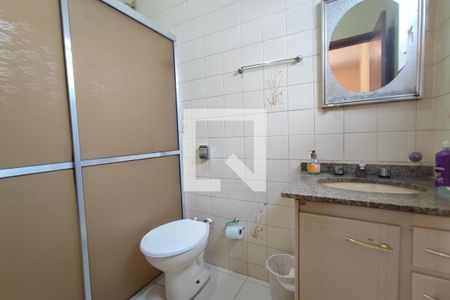 Casa à venda com 150m², 3 quartos e 4 vagasBanheiro Suíte