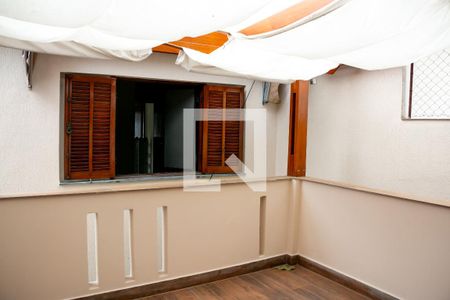 Casa à venda com 210m², 3 quartos e 2 vagasChurrasqueira
