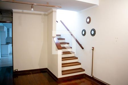 Sala de casa para alugar com 2 quartos, 210m² em Santa Terezinha, São Bernardo do Campo