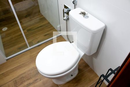 Casa à venda com 210m², 3 quartos e 2 vagasBanheiro da Suíte 1