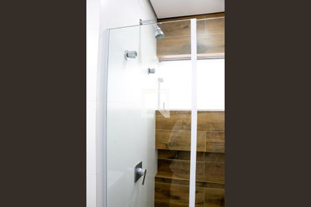 Casa à venda com 210m², 3 quartos e 2 vagasBanheiro da Suíte 1