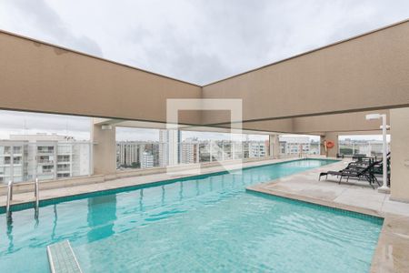 Studio à venda com 48m², 1 quarto e 1 vagaPiscina