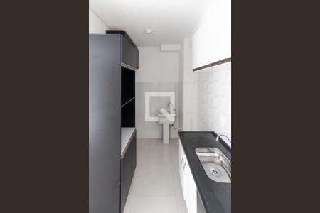 Apartamento à venda com 34m², 2 quartos e sem vaga Apartamento à venda com 34m², 2 quartos e sem vagaCozinha e Área de Serviço