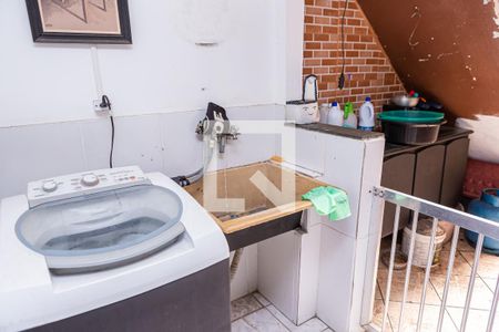 Casa à venda com 130m², 4 quartos e 2 vagasÁrea de Serviço