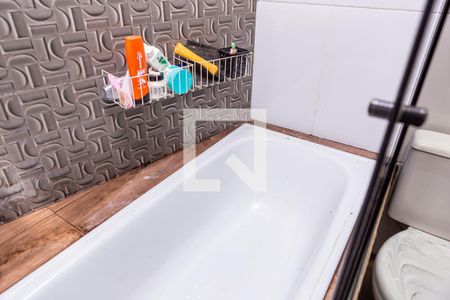 Casa à venda com 130m², 4 quartos e 2 vagasBanheiro 3