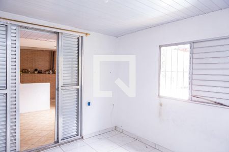 Casa à venda com 130m², 4 quartos e 2 vagasQuarto 4