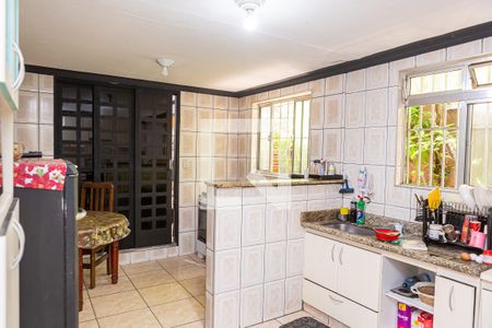 Casa à venda com 130m², 4 quartos e 2 vagasCozinha